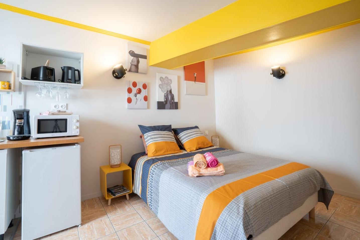 Superlogis Blois-Le Pitaya- Hypercentre Studio- Classe 3Etoiles Ngoại thất bức ảnh
