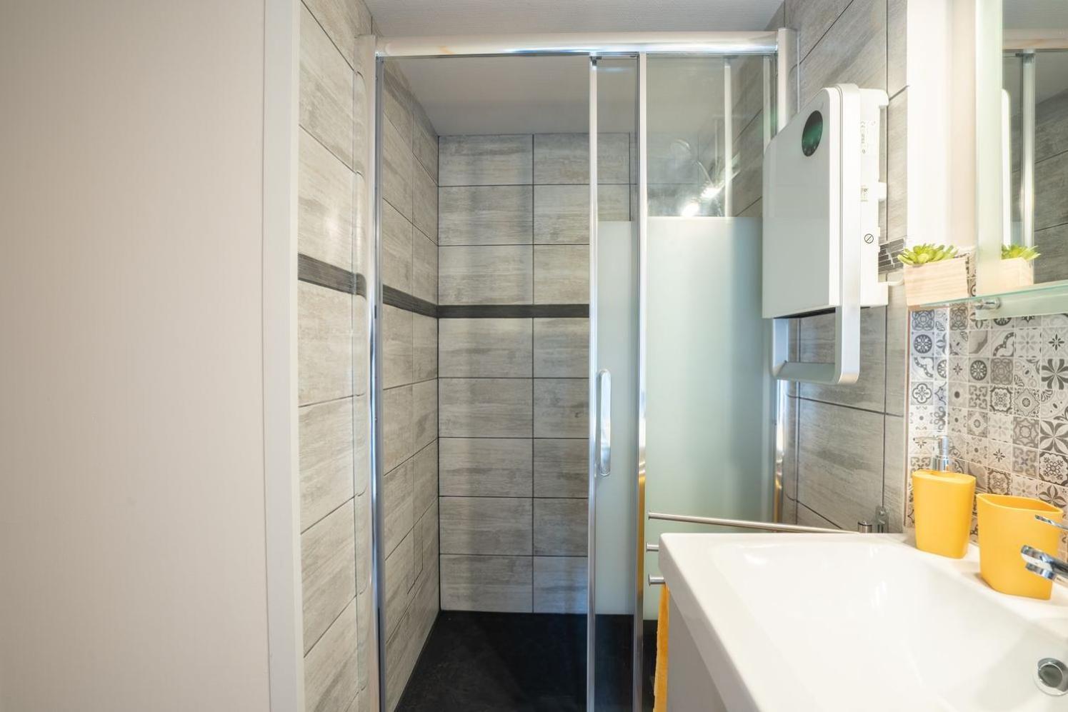 Superlogis Blois-Le Pitaya- Hypercentre Studio- Classe 3Etoiles Ngoại thất bức ảnh