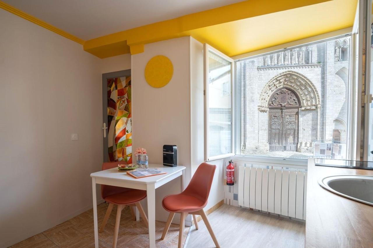 Superlogis Blois-Le Pitaya- Hypercentre Studio- Classe 3Etoiles Ngoại thất bức ảnh